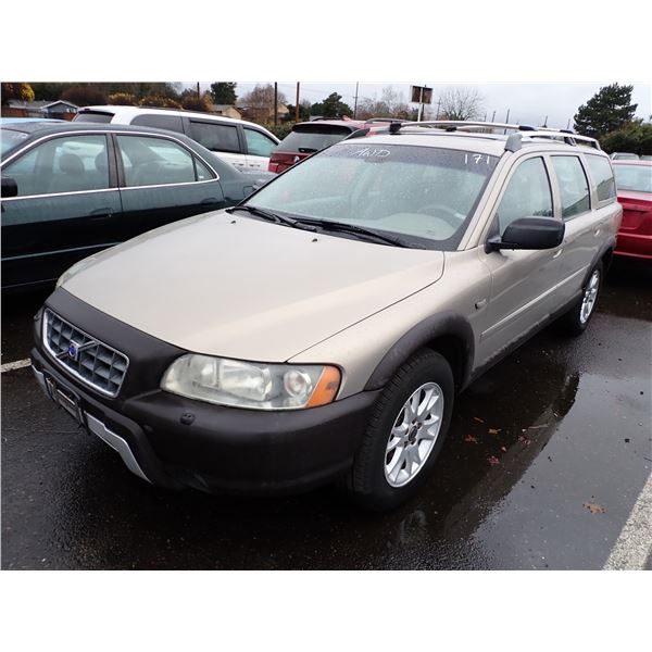 2005 Volvo XC70