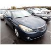 Image 2 : 2004 Toyota Camry Solara