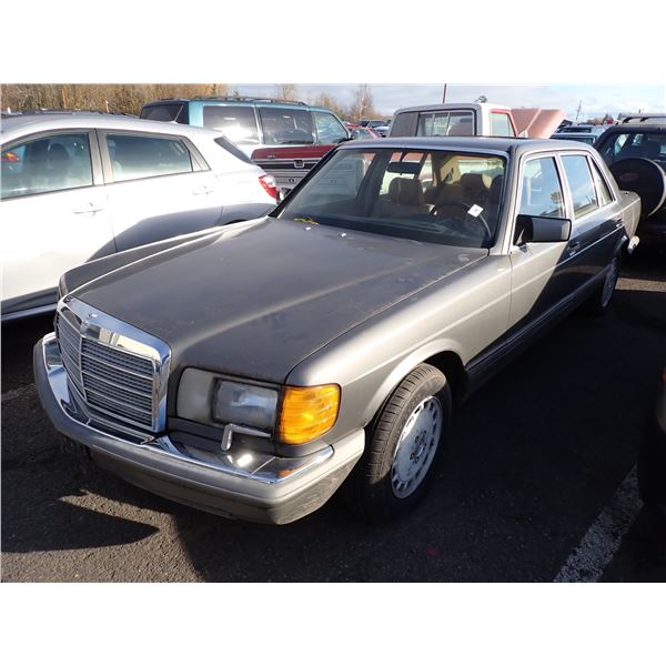 1988 Mercedes-Benz 420SEL