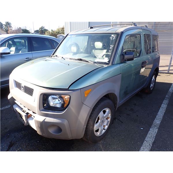 2004 Honda Element
