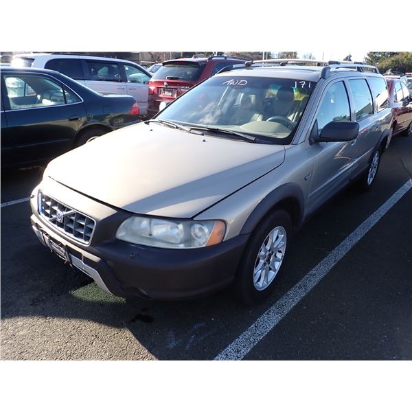 2005 Volvo XC70