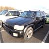 Image 1 : 2001 Infiniti QX4