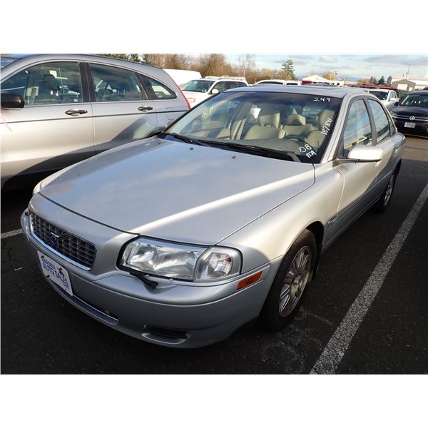 2004 Volvo S80