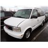 Image 1 : 1999 GMC Safari