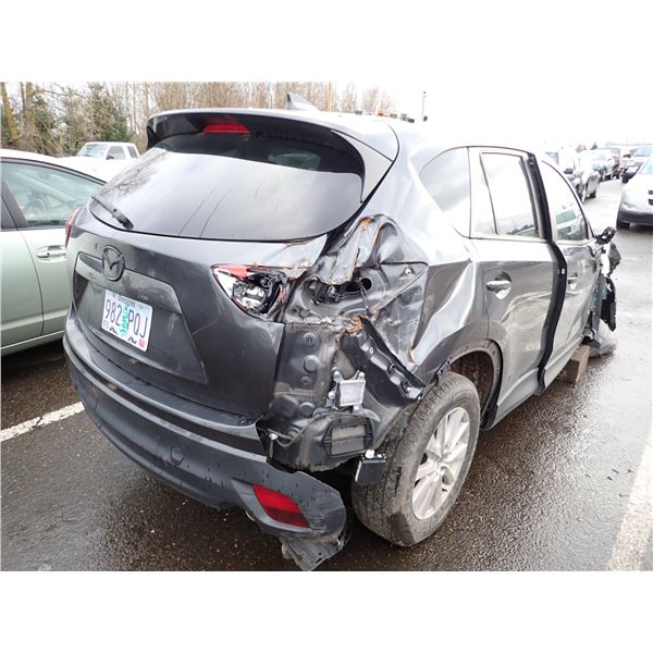 Vehicle photo 3