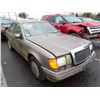 Image 2 : 1992 Mercedes-Benz 300E