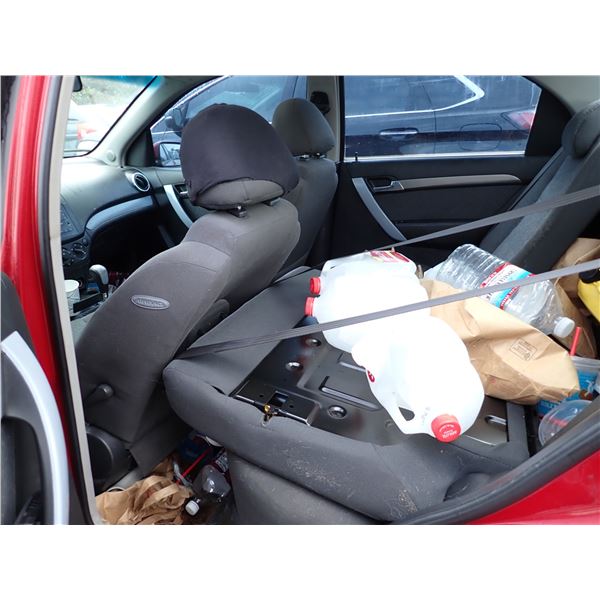 Vehicle photo 6
