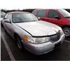 Image 2 : 2000 Lincoln Town Car