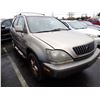 Image 2 : 1999 Lexus RX 300