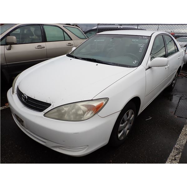 2004 Toyota Camry