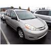 Image 2 : 2008 Toyota Sienna