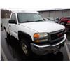 Image 2 : 2004 GMC Sierra 2500HD