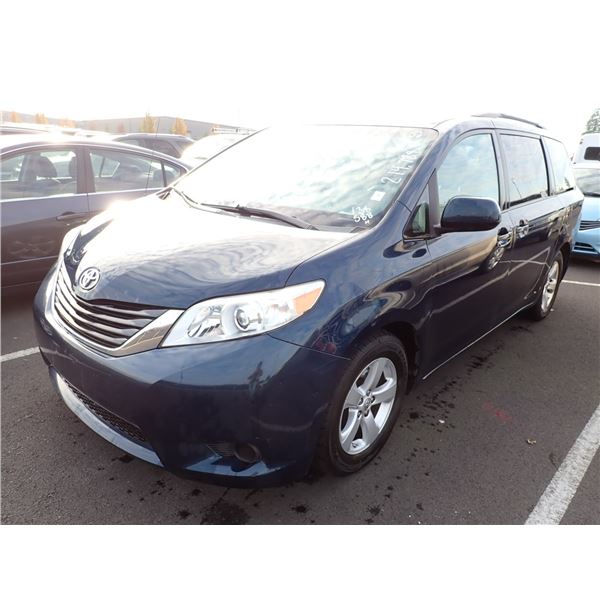 2011 Toyota Sienna