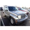 Image 2 : 2012 Jeep Liberty