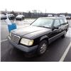 Image 1 : 1995 Mercedes-Benz E320