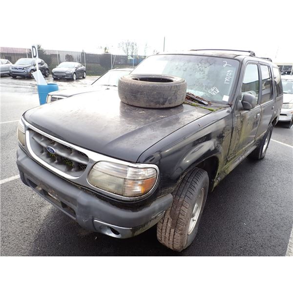 1999 Ford Explorer