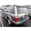 Image 4 : 2003 Infiniti QX4