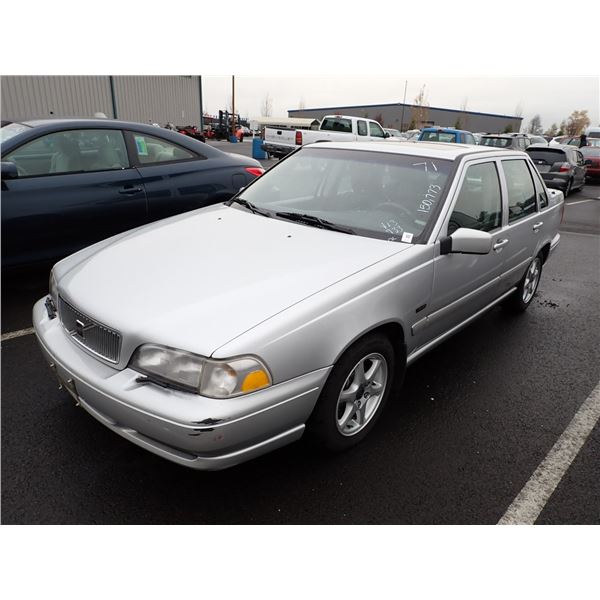 1998 Volvo S70