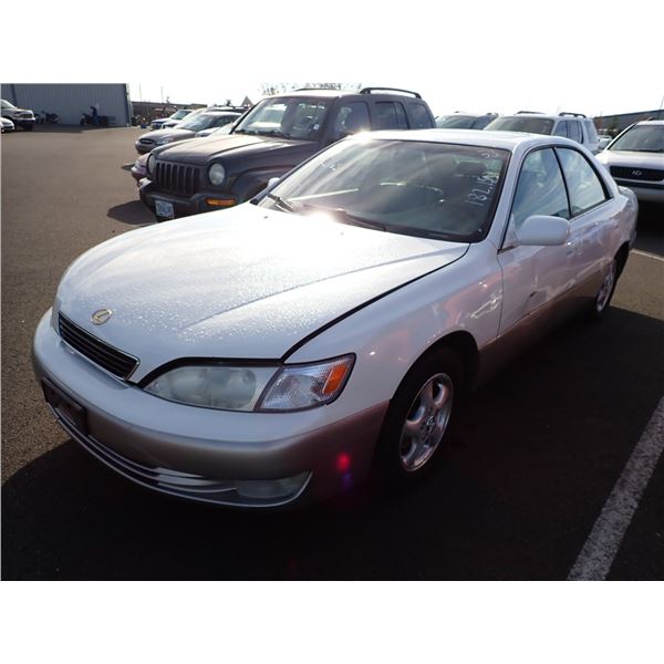 1999 Lexus ES 300