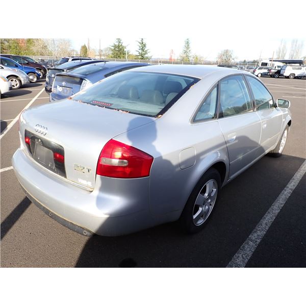 Vehicle photo 3