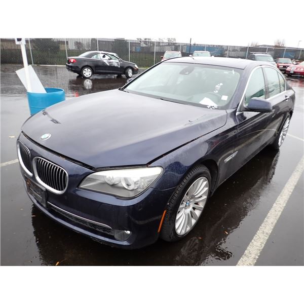 2012 BMW 750i