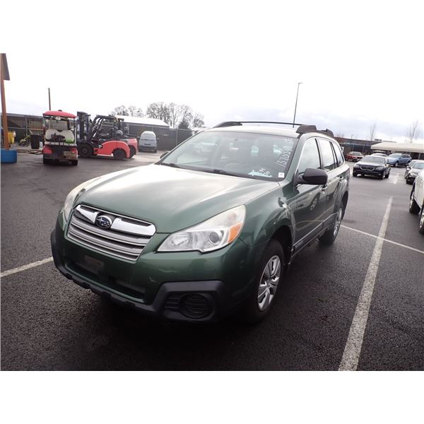 2013 Subaru Outback RUNS WITH MECHANICAL PROBLEMS