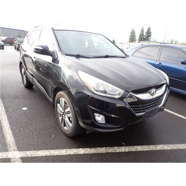Vehicle photo 2