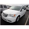 Image 1 : 2014 Chrysler Town and Country