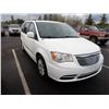 Image 2 : 2014 Chrysler Town and Country