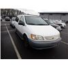 Image 2 : 2003 Toyota Sienna