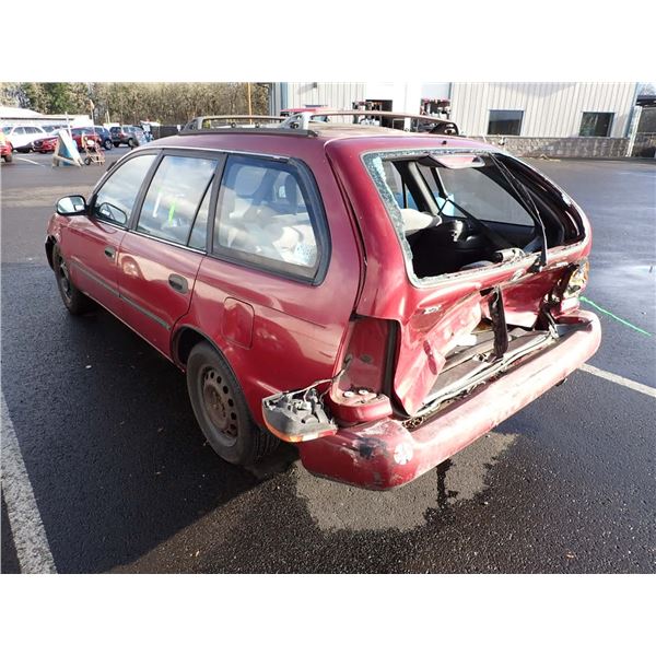 Vehicle photo 4