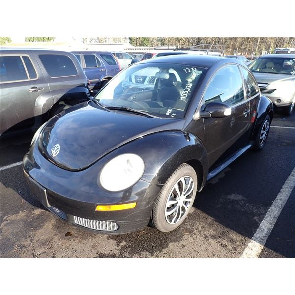 2010 Volkswagen New Beetle