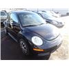 Image 2 : 2010 Volkswagen New Beetle