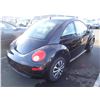 Image 3 : 2010 Volkswagen New Beetle