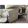 Image 1 : 2 beige 3 drw. lateral file cabinets, a 4 drw.