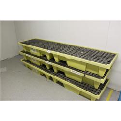 lot of spill protection pallets