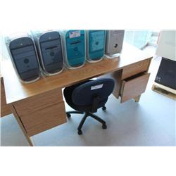 maple d.p. 30" x 6" desk