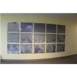 aprox. 20 picture frames