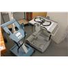 Image 1 : 2 instrument carts
