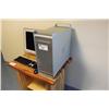 Image 1 : powermac g5 computer with flat panel monitor