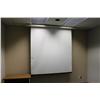 Image 1 : large projection screen and contents of boardroom