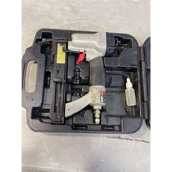 PORTER CABLE STAMPLE GUN