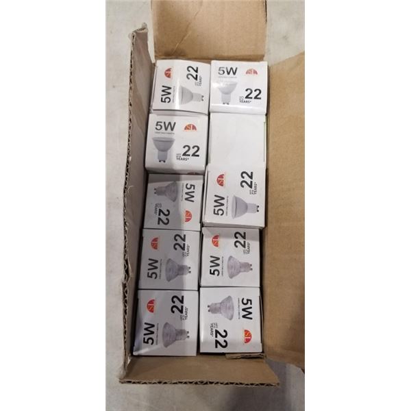BOX OF 20 NEW 5W LIGHT BULBS