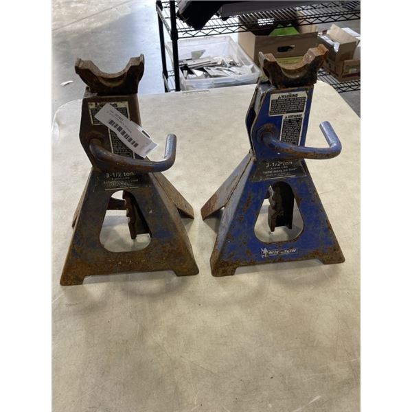 2  3-1/2 TON JACK STANDS
