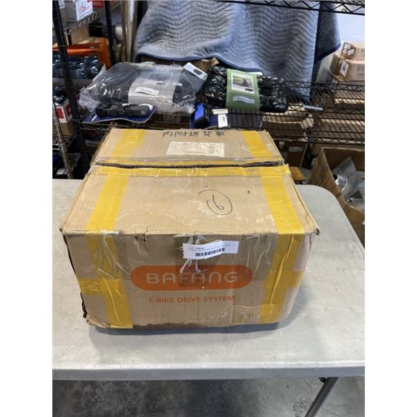 2 NEW ELECTRIC BIKE REAR MOTOR HUBS AND 4 BRUSHLESS MOTOR CONTROLLERS FOR EBIKES