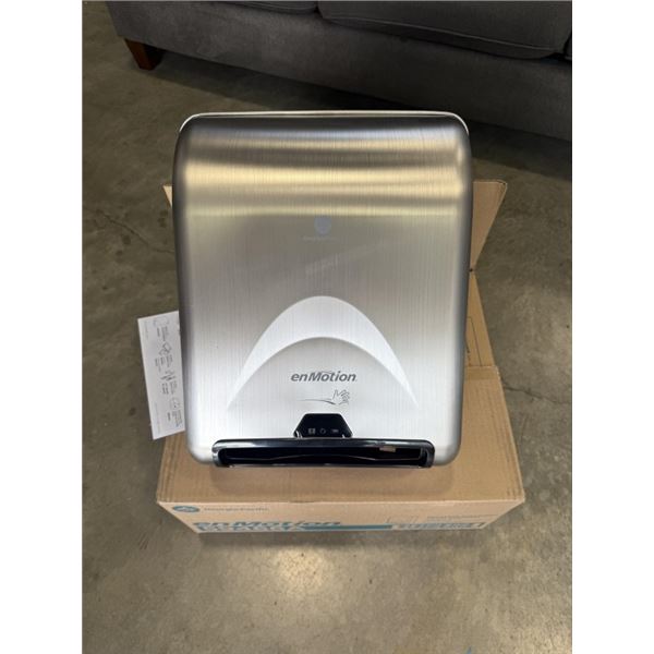 NEW ENMOTION AUTOMATIC RECESSED STAINLESS STEEL PAPER TOWEL DISPENSER