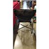 Image 4 : 2 FOLDING CAMP CHAIRS