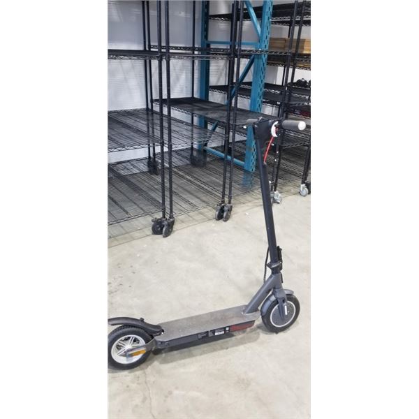 5TH WHEEL ELECTRIC SCOOTER, NO CHARGER, UNKNOWN CONDITION