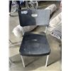 Image 2 : 6 BLACK PLASTIC STACKING CHAIRS