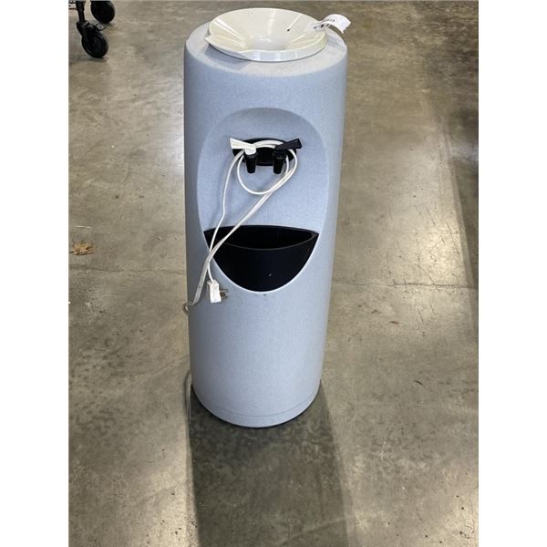 WATER COOLER W/ STAINLESS STEEL DRUM